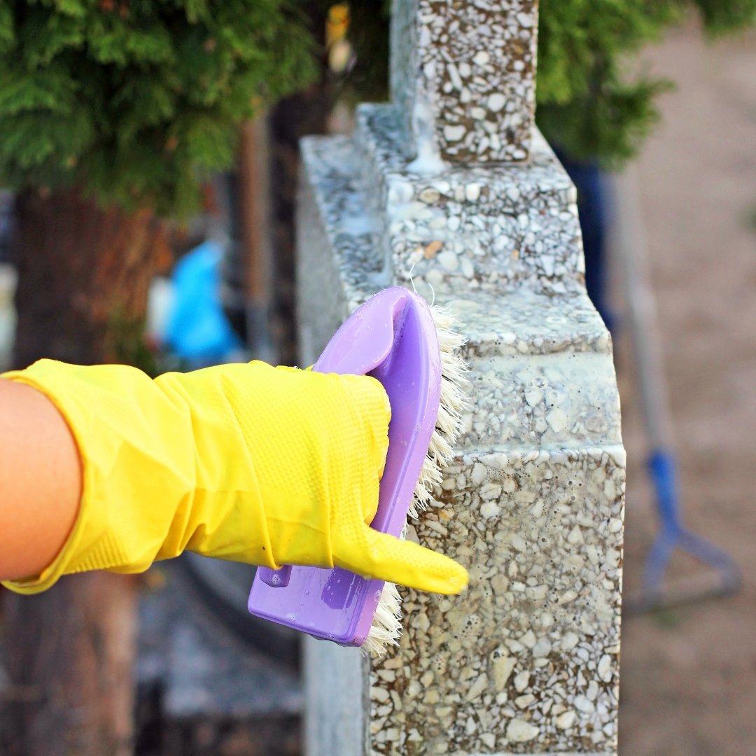 Чистка памятника - Artego Kivi